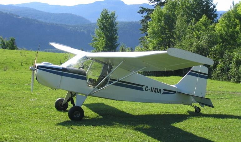 ARROW (2) Yarrow Arrow YARR aircraft photograph